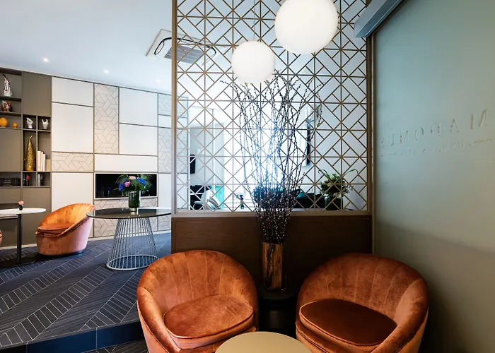 Amadomus Luxury Suites Napoli